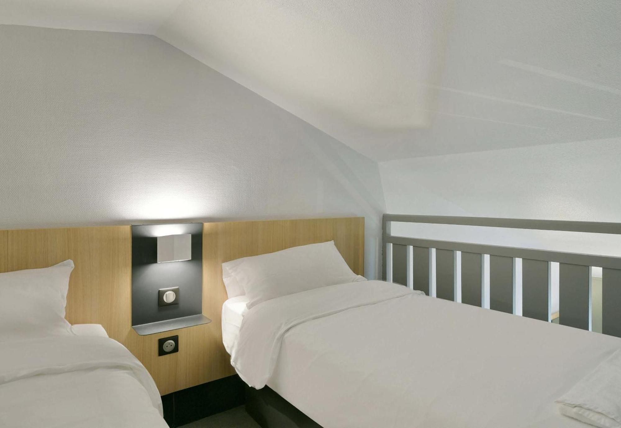 B&B Hotel Le Mans Nord 2 Saint-Saturnin  Kültér fotó